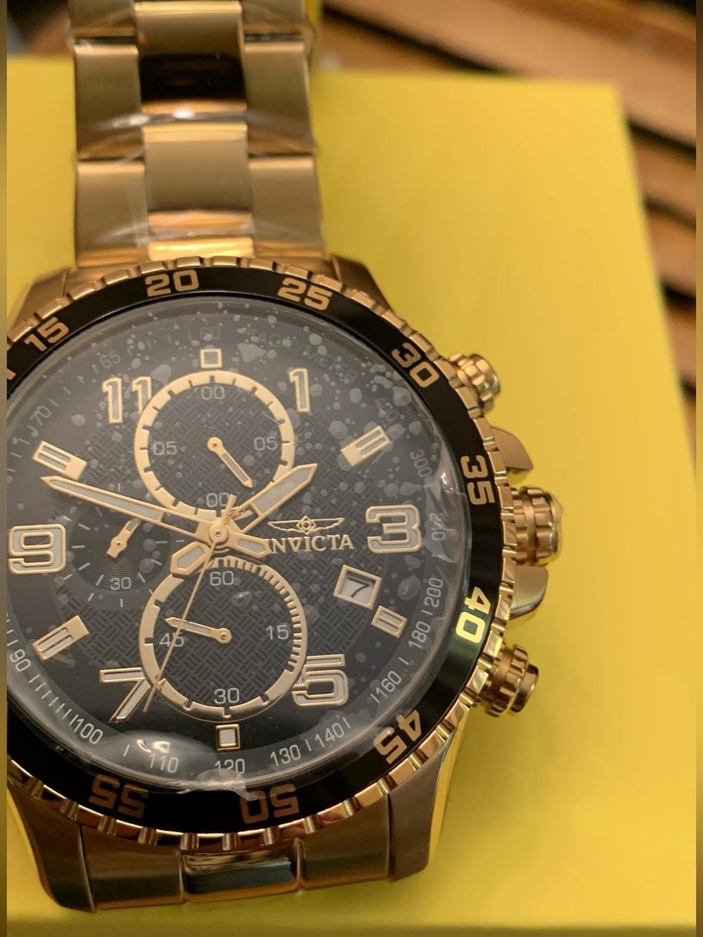 Invicta Men’s Gold Tone Chronograph Watch 44525 50m water resistant gold watch😌